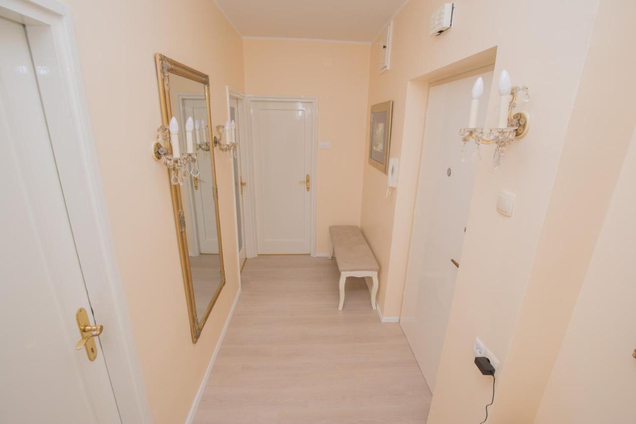 Apartment La Casa - Sebenico シベニク エクステリア 写真